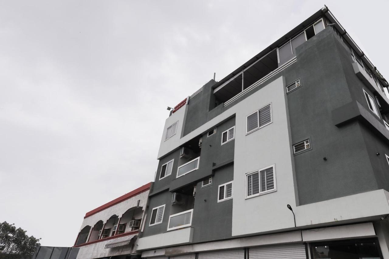 Hotel Oyo 60577 Sukhmani Residency Indore Exterior foto